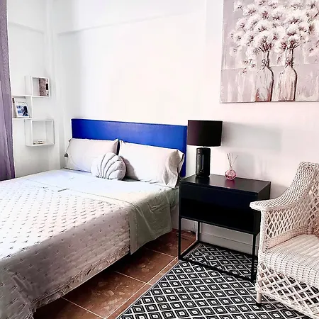 Casa De Mila Аликанте